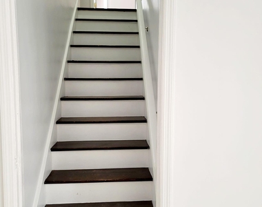 216 Bloomfield Avenue - Photo Thumbnail 15
