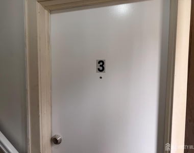 1020 Raritan Avenue - Photo Thumbnail 18