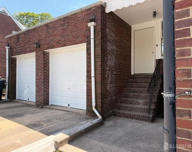1020 Raritan Avenue - Photo Thumbnail 22