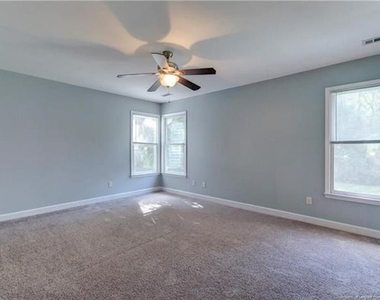 590 Stoney Creek Drive - Photo Thumbnail 10