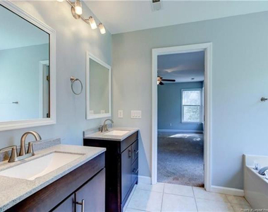 590 Stoney Creek Drive - Photo Thumbnail 13