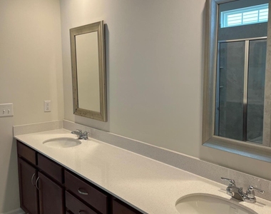1026 Sweet Cream Court - Photo Thumbnail 20