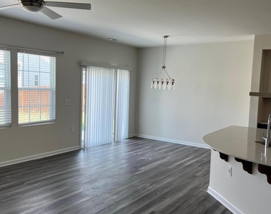 1026 Sweet Cream Court - Photo Thumbnail 6