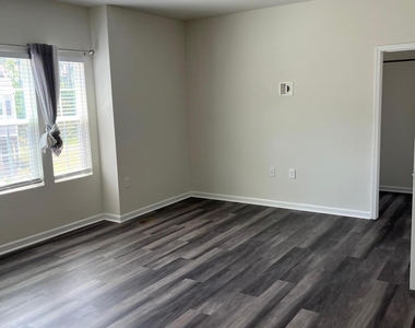 1026 Sweet Cream Court - Photo Thumbnail 19