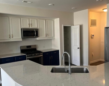 1026 Sweet Cream Court - Photo Thumbnail 7