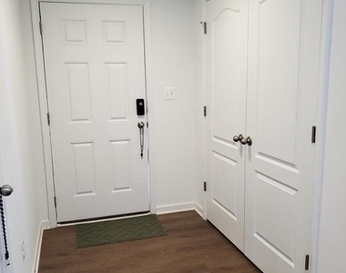 26 Colchester Court - Photo Thumbnail 1