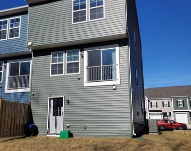 26 Colchester Court - Photo Thumbnail 22