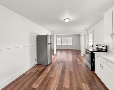 1800 Rosewood Avenue - Photo Thumbnail 1