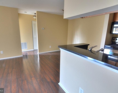 1793 Jonathan Way - Photo Thumbnail 4