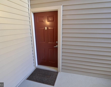 1793 Jonathan Way - Photo Thumbnail 1