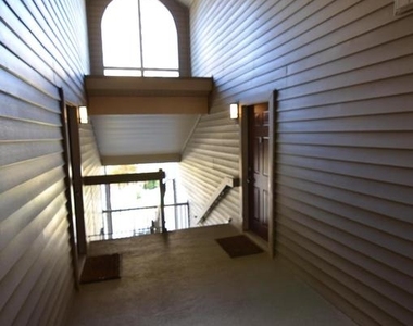 1793 Jonathan Way - Photo Thumbnail 31