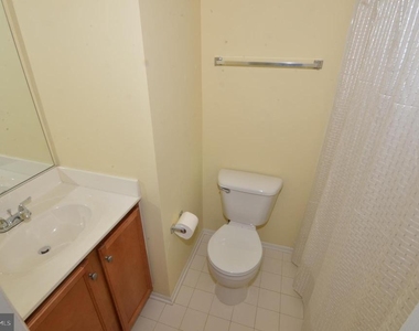 1793 Jonathan Way - Photo Thumbnail 24