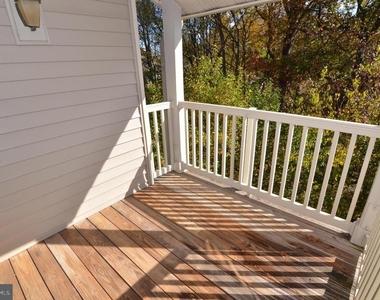 1793 Jonathan Way - Photo Thumbnail 27