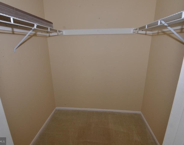 1793 Jonathan Way - Photo Thumbnail 37