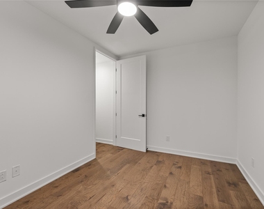 84 East Ave - Photo Thumbnail 7