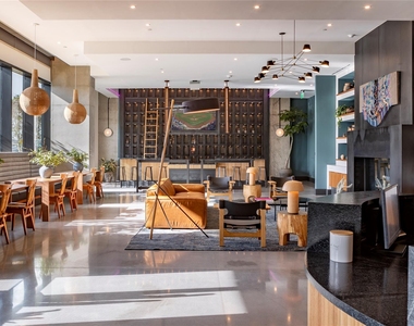 84 East Ave - Photo Thumbnail 21