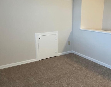 1533 Oronoco Street - Photo Thumbnail 18