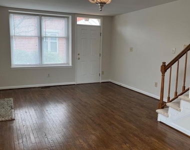 1533 Oronoco Street - Photo Thumbnail 4
