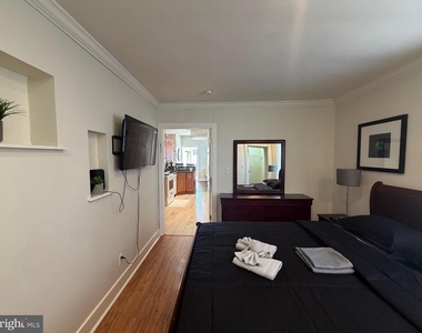 7105 Rising Sun Avenue - Photo Thumbnail 9