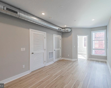 1448 S 52nd Street - Photo Thumbnail 2