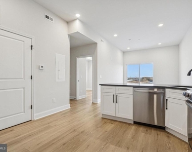 2157 E Lehigh Avenue - Photo Thumbnail 1