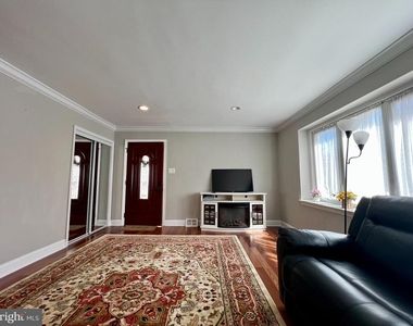 2988 Welsh Road - Photo Thumbnail 5