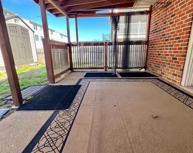 2988 Welsh Road - Photo Thumbnail 32