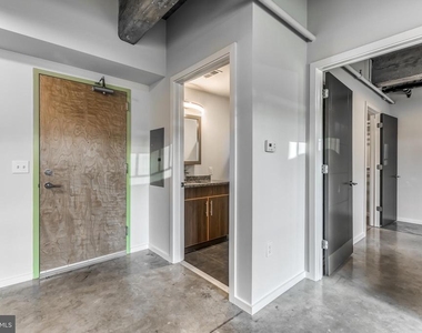 4800 Brown Street - Photo Thumbnail 17