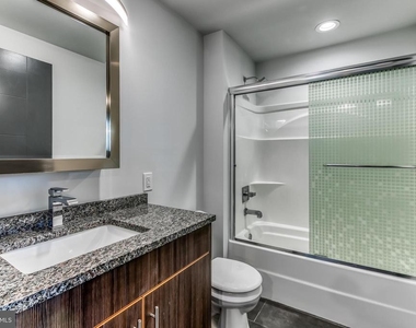 4800 Brown Street - Photo Thumbnail 12
