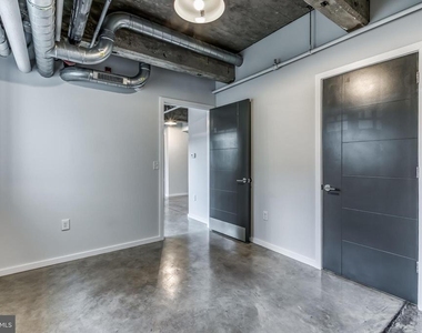 4800 Brown Street - Photo Thumbnail 9