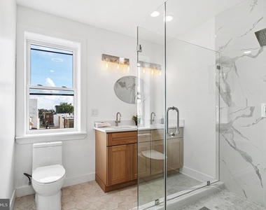 908 Reed Street - Photo Thumbnail 12