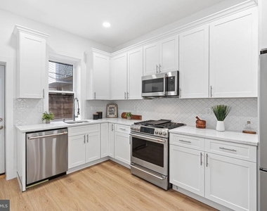 908 Reed Street - Photo Thumbnail 9