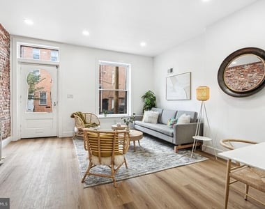 908 Reed Street - Photo Thumbnail 3