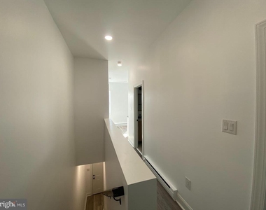 2908 N 13th Street - Photo Thumbnail 2