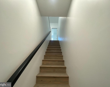 2908 N 13th Street - Photo Thumbnail 3