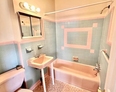945 E Chelten Avenue - Photo Thumbnail 8