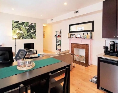 1311 Spruce Street - Photo Thumbnail 3