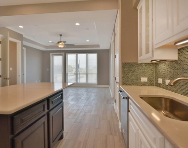 106 Bella Toscana Ave - Photo Thumbnail 2