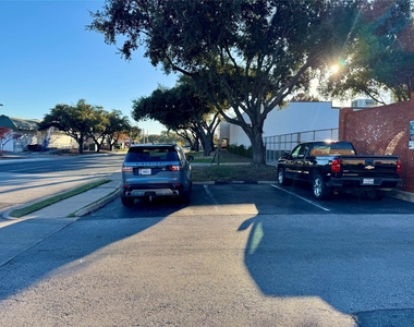 7920 Rockwood Ln - Photo Thumbnail 1