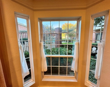 7920 Rockwood Ln - Photo Thumbnail 35