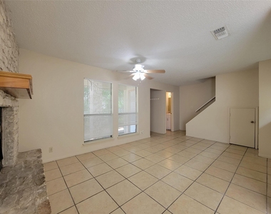 2804 Bull Run - Photo Thumbnail 3