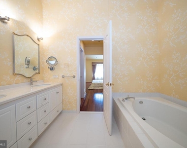 234 Lookout Place - Photo Thumbnail 15