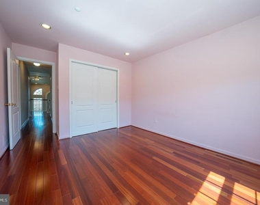 234 Lookout Place - Photo Thumbnail 19