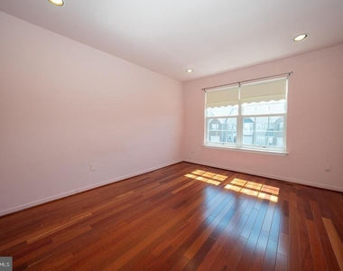 234 Lookout Place - Photo Thumbnail 18