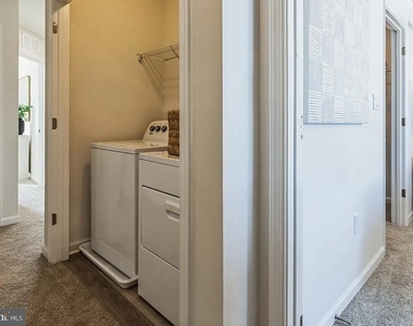 8328 Alexander Court - Photo Thumbnail 28
