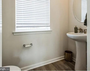 8328 Alexander Court - Photo Thumbnail 14