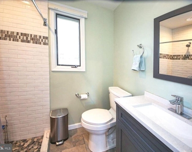 1120 Cymry Drive - Photo Thumbnail 5
