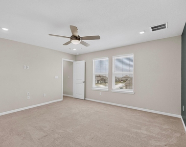13817 Gilwell Dr - Photo Thumbnail 14