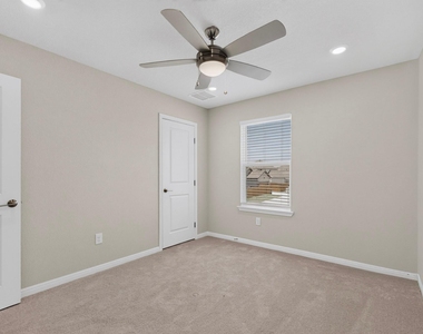 13817 Gilwell Dr - Photo Thumbnail 30