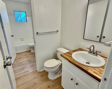 1708 Pennsylvania Ave - Photo Thumbnail 8